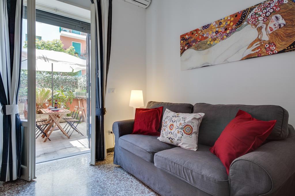 Apartment Domus Art Bernini Rome